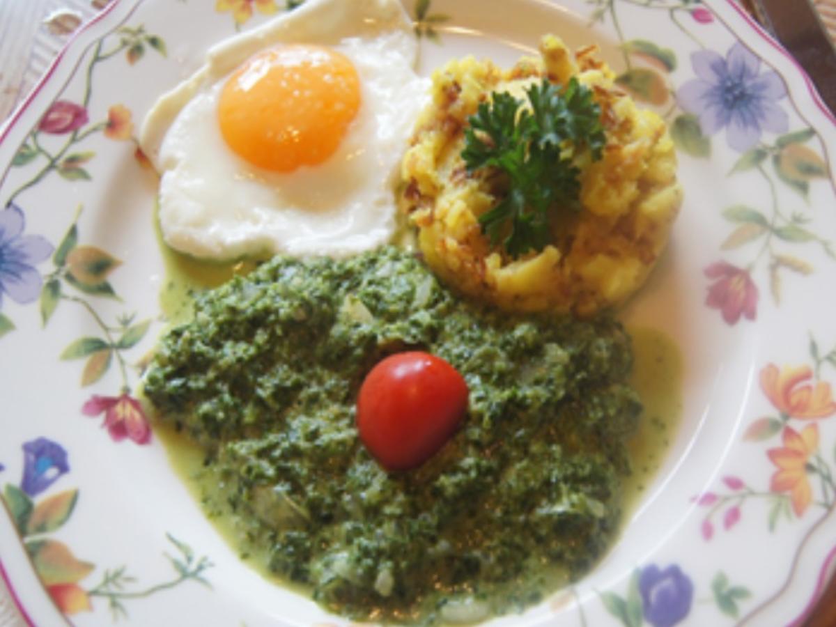 Würziger-Rahmspinat mit Spiegelei und herzhafter Kartoffelstampf - Rezept - Bild Nr. 2