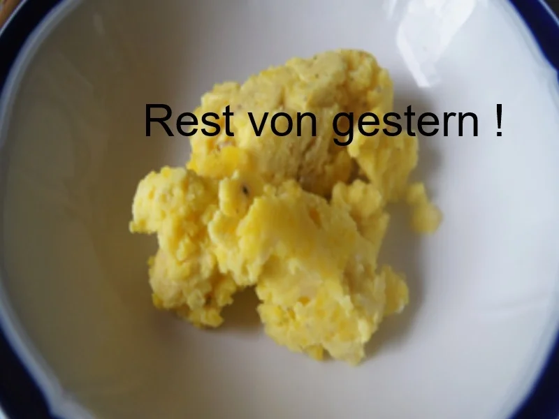 Rezept: Würziger-Rahmspinat mit Spiegelei und herzhafter Kartoffelstampf Bild Nr. 8 Würziger-Rahmspinat mit Spiegelei und herzhafter Kartoffelstampf - Rezept - Bild Nr. 8