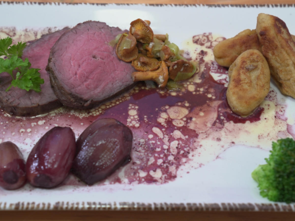Rinderfilet mit Schupfnudeln und Pfifferlingen - Rezept - Bild Nr. 17148