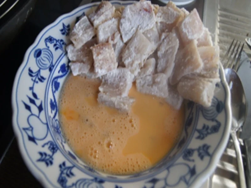 Rezept: Frittierter-Fisch mit Gemüse-Bratreis Bild Nr. 6 Frittierter-Fisch mit Gemüse-Bratreis - Rezept - Bild Nr. 6