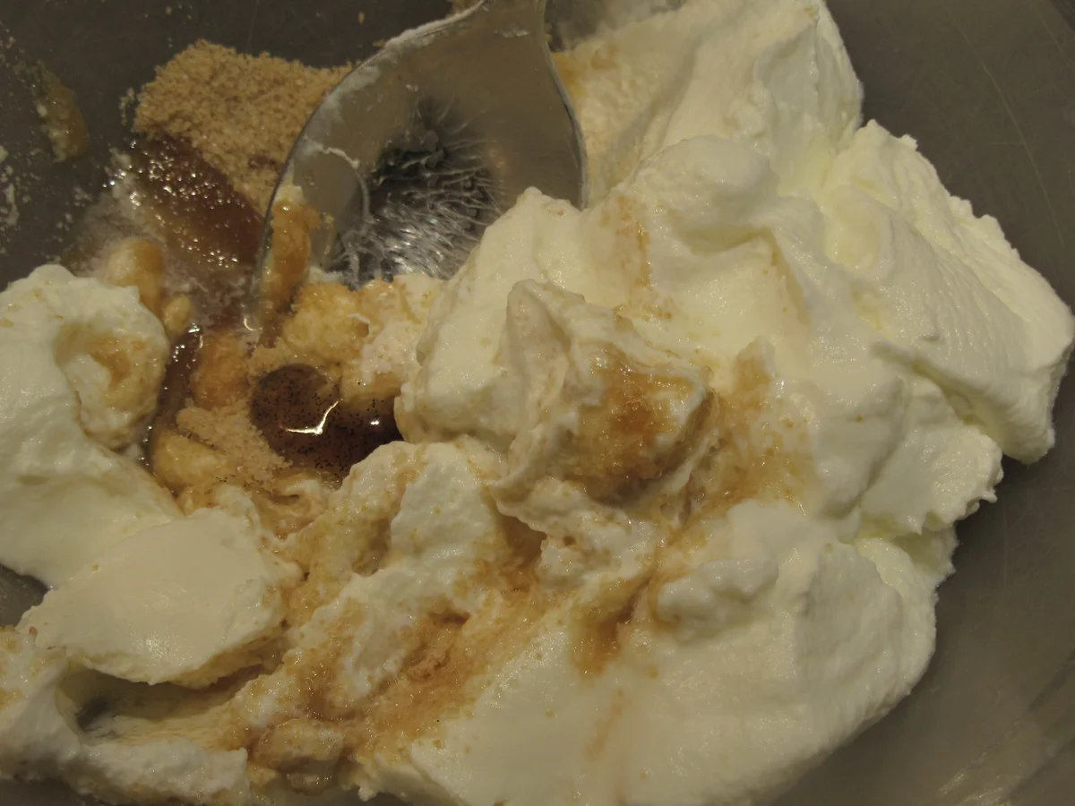 Dessert: Joghurt-Schicht-Dessert mit Kirschen - Rezept - Bild Nr. 3