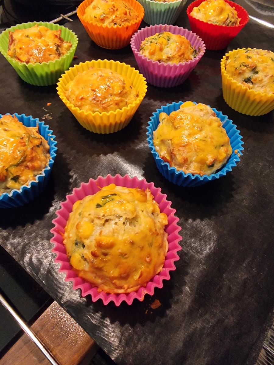 Thunfisch-Mais -Muffins - Rezept - Bild Nr. 17165