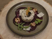 Rezept: Trompeten-Risotto auf einem Rote-Bete-Walnuss-Bett Bild Nr. 17157 Trompeten-Risotto auf einem Rote-Bete-Walnuss-Bett - Rezept - Bild Nr. 17157