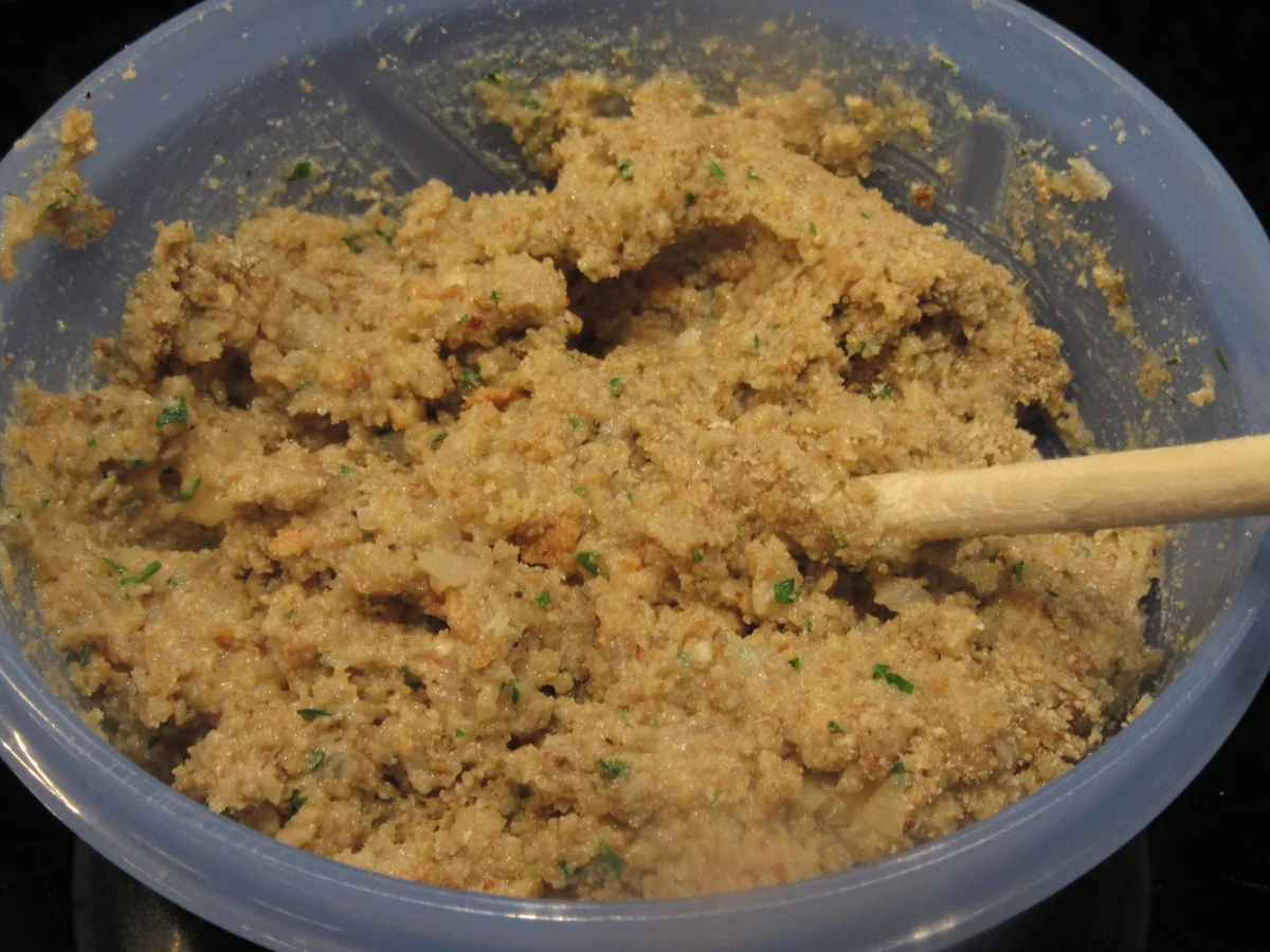 Rezept: Suppeneinlage: Markklößchen nach Urgroßmutters Art Bild Nr. 17163 Suppeneinlage: Markklößchen nach Urgroßmutters Art - Rezept - Bild Nr. 17163