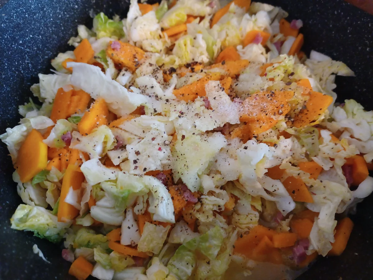 Rezept: Kürbis - Wirsing - Eintopf Bild Nr. 17164 Kürbis - Wirsing - Eintopf - Rezept - Bild Nr. 17164