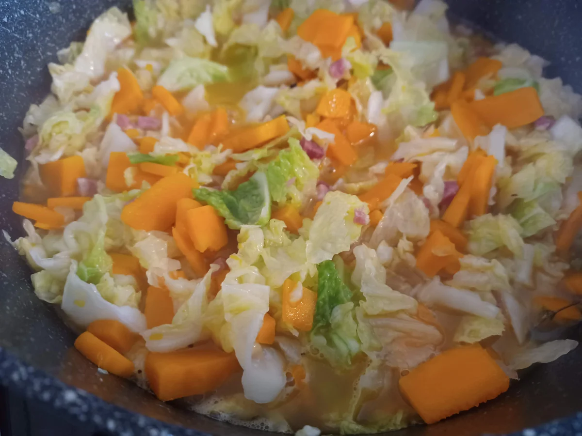 Rezept: Kürbis - Wirsing - Eintopf Bild Nr. 17165 Kürbis - Wirsing - Eintopf - Rezept - Bild Nr. 17165