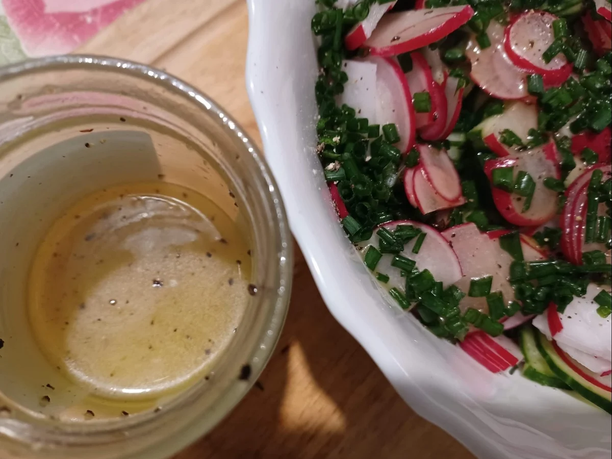 Radieschen - Gurken - Salat - Rezept - Bild Nr. 17162