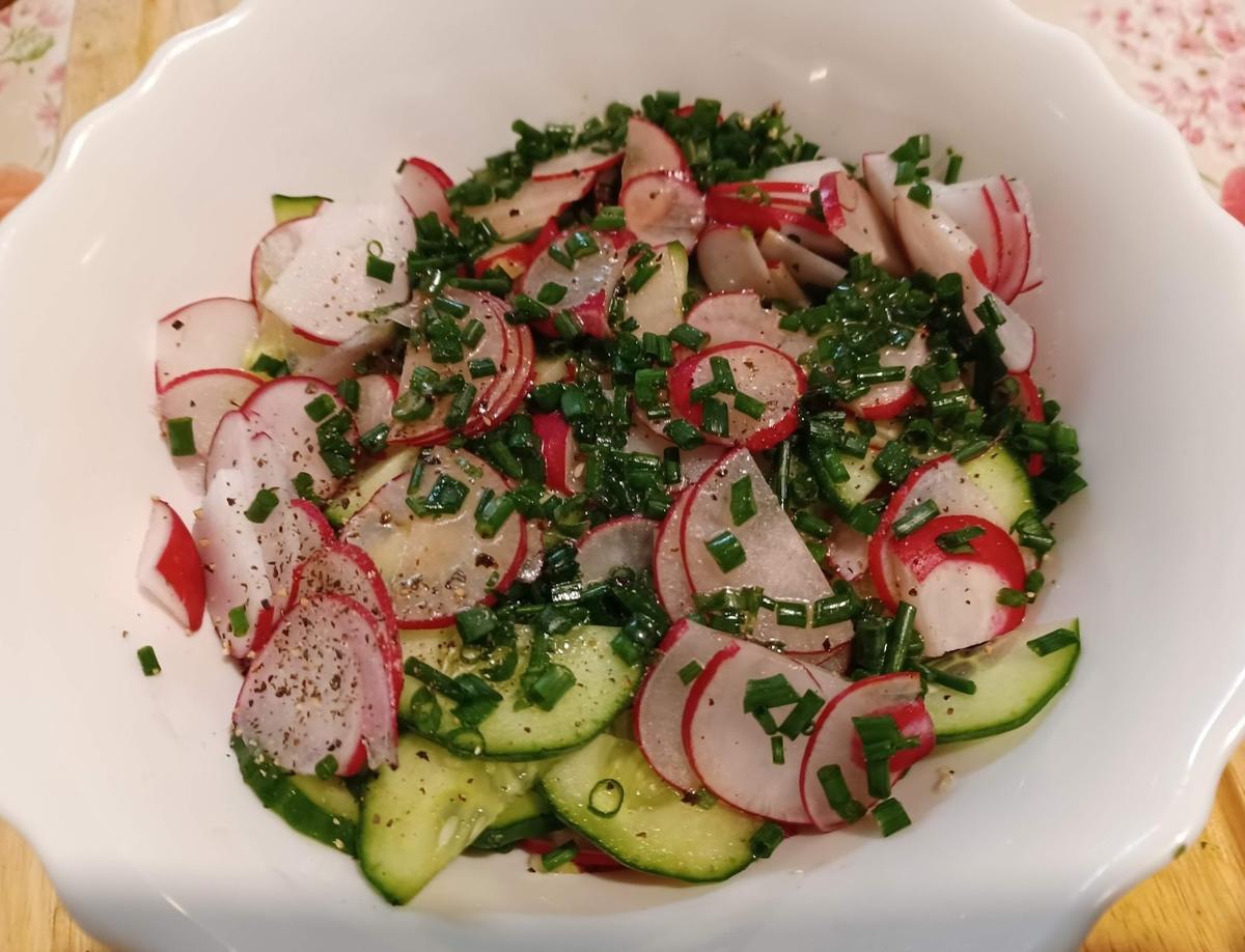 Radieschen - Gurken - Salat - Rezept - Bild Nr. 17163