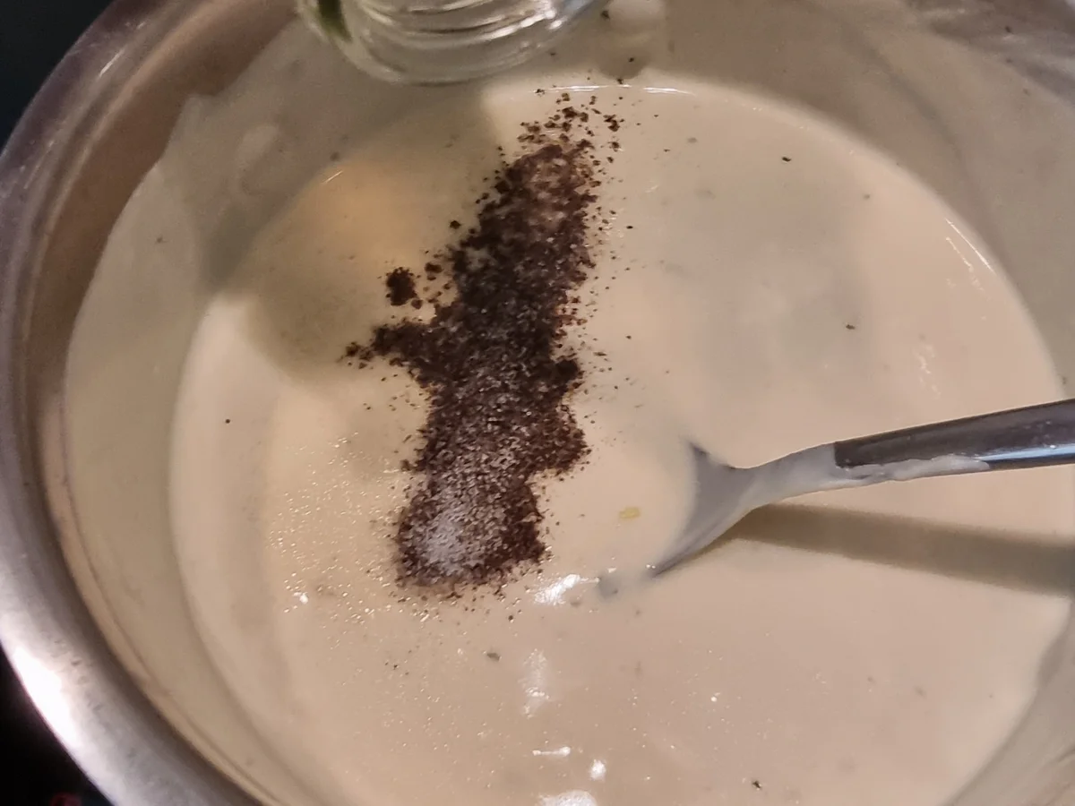 Tagliatelle mit Spinat und Frischkäsesauce - Rezept - Bild Nr. 17208