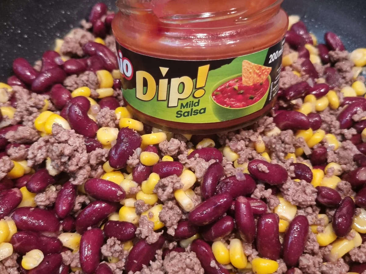 Rezept: Tex-Mex-Auflauf mit Käse-Nachos Bild Nr. 17216 Tex-Mex-Auflauf mit Käse-Nachos - Rezept - Bild Nr. 17216