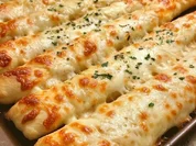 Käsige Brotsticks - Rezept - Bild Nr. 17209