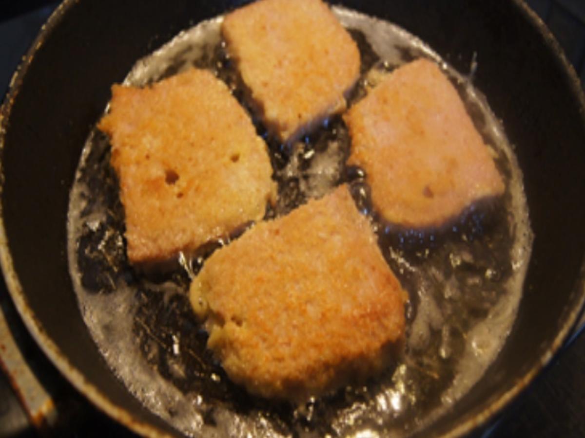 Leberkäse mit Parmesankruste, geschmorten Spitzkohl und Meerrettich-Kartoffelstampf - Rezept - Bild Nr. 17216