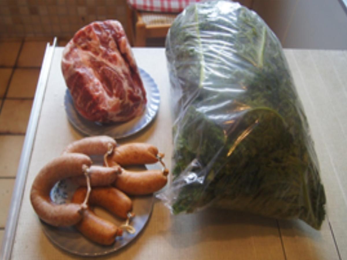 Grünkohl mit Bregenwurst und Schweinenacken und Salzkartoffeln - Rezept - Bild Nr. 3