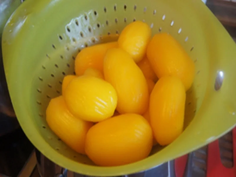 Rezept: Grünkohl mit Bregenwurst und Schweinenacken und Salzkartoffeln Bild Nr. 27 Grünkohl mit Bregenwurst und Schweinenacken und Salzkartoffeln - Rezept - Bild Nr. 27