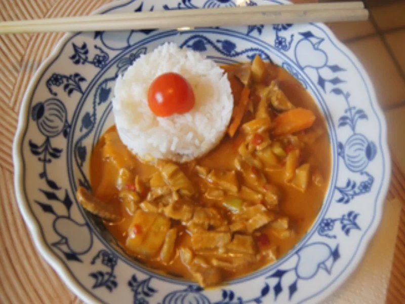 Rezept: Wok-Gericht mit thailändischer Panang-Curry-Paste und Jasmin-Reis Bild Nr. 2 Wok-Gericht mit thailändischer Panang-Curry-Paste und Jasmin-Reis - Rezept - Bild Nr. 2