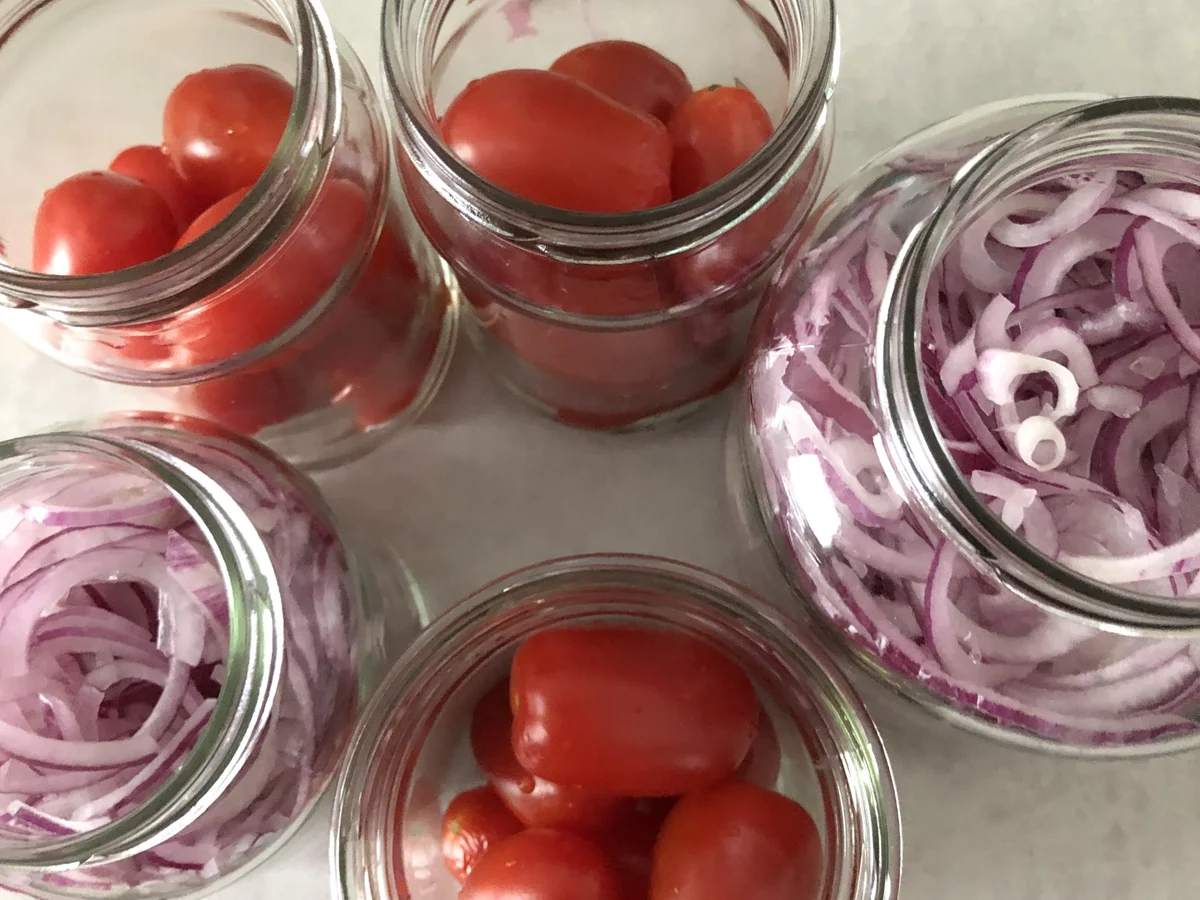 Tomaten, Zwiebeln einlegen - Rezept - Bild Nr. 17213