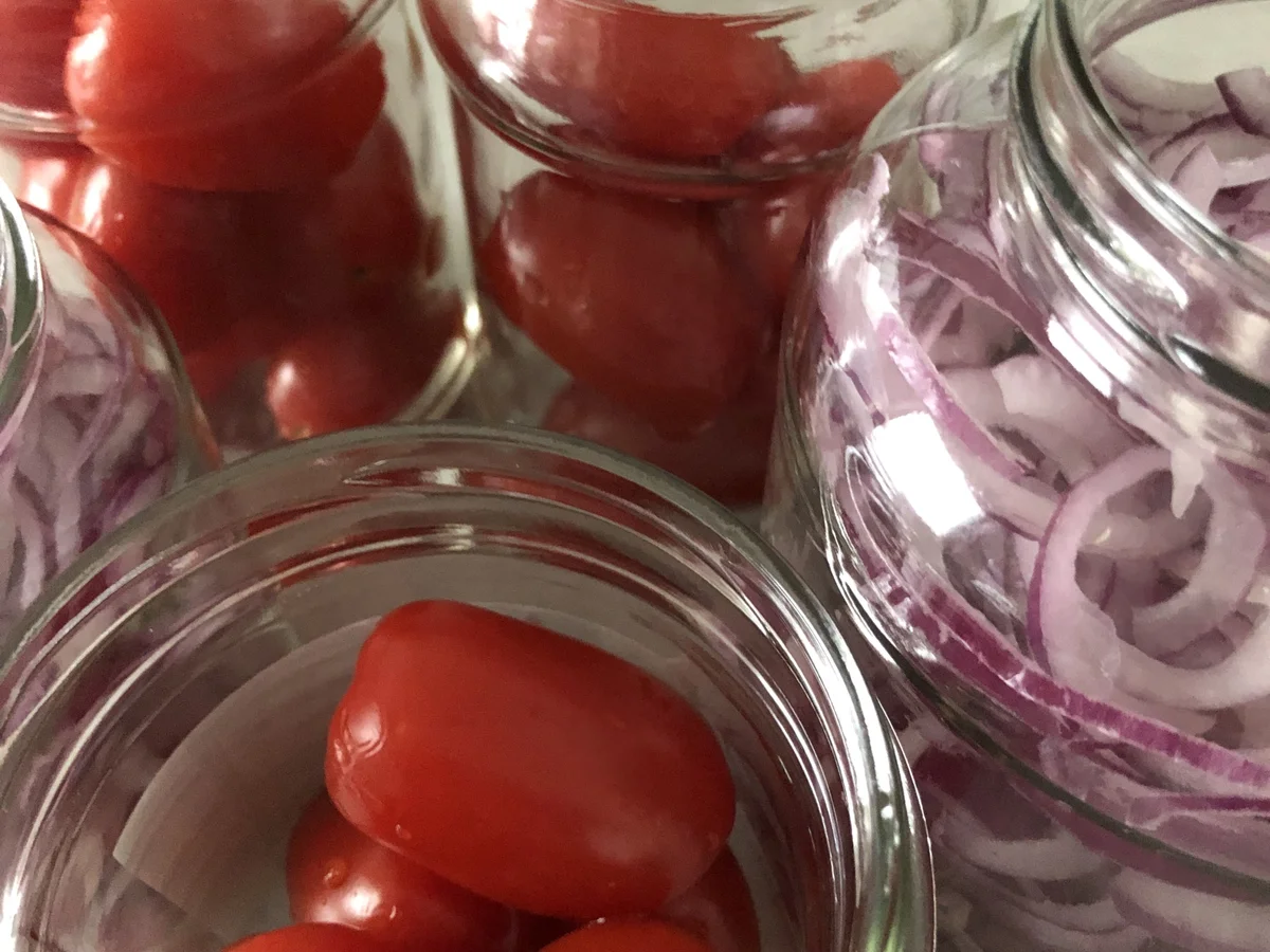 Tomaten, Zwiebeln einlegen - Rezept - Bild Nr. 17214