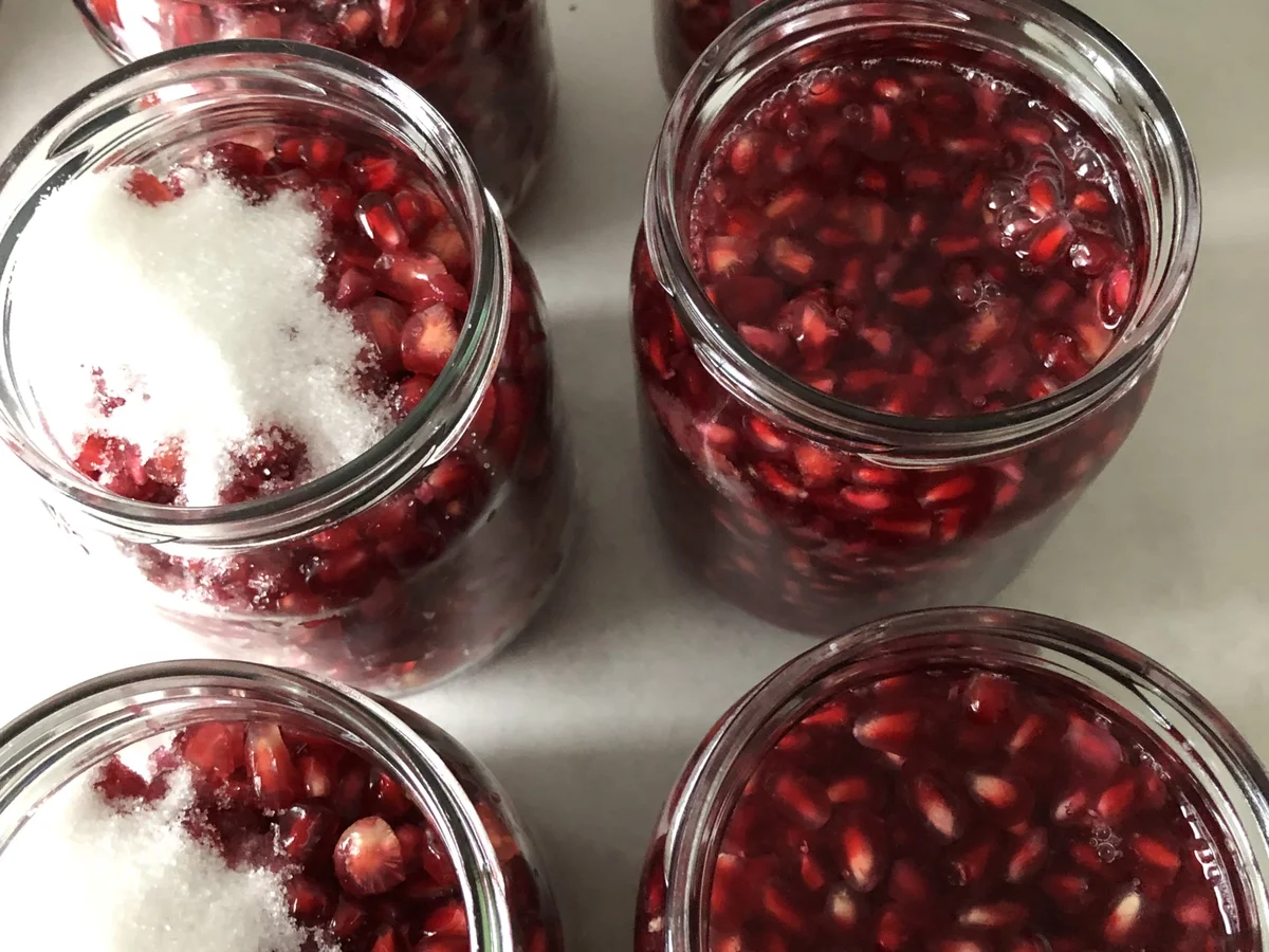 Granatapfelkerne einkochen - Rezept - Bild Nr. 17213