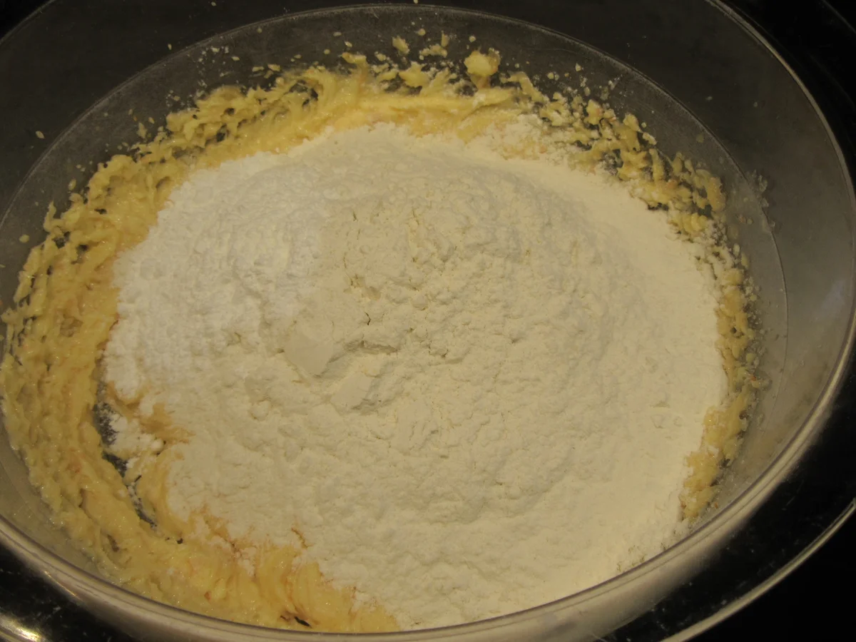 Backen: Mandel-Mandarinen-Schnitten - Rezept - Bild Nr. 17213