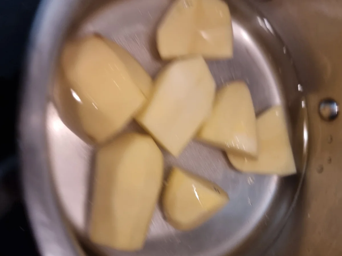 Überbackener Kabeljau mit Kartoffeln und Tomaten - Rezept - Bild Nr. 17215