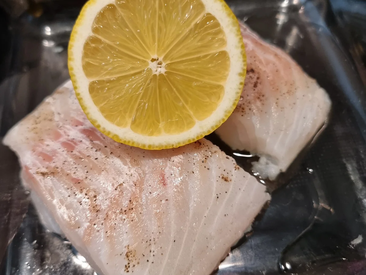 Überbackener Kabeljau mit Kartoffeln und Tomaten - Rezept - Bild Nr. 17218