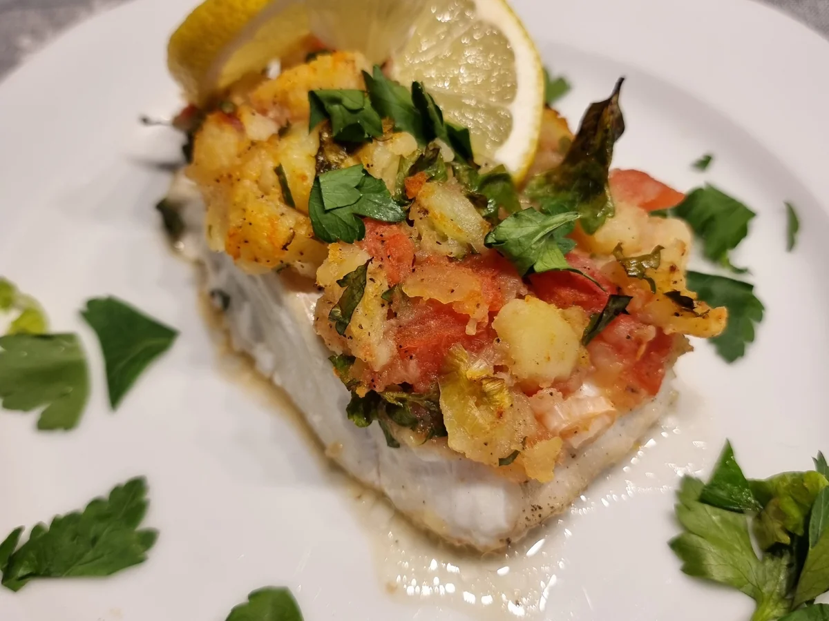 Überbackener Kabeljau mit Kartoffeln und Tomaten - Rezept - Bild Nr. 17221