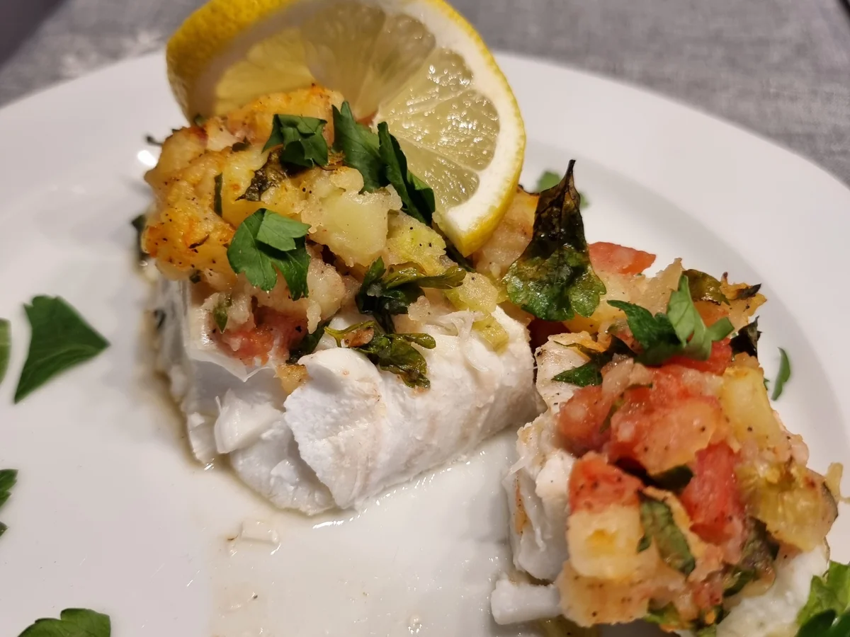 Überbackener Kabeljau mit Kartoffeln und Tomaten - Rezept - Bild Nr. 17222