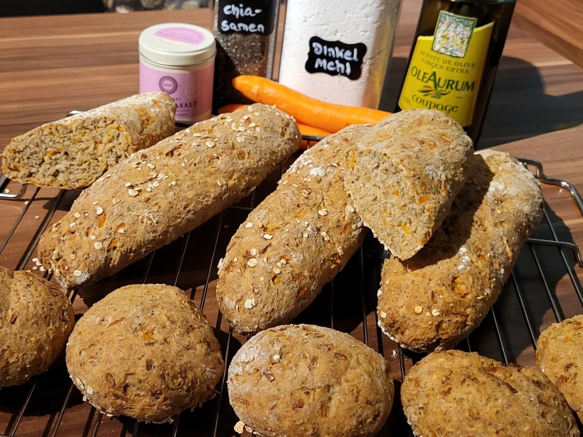 Rezept: BiNe` S MÖHREN HAFER BAGUETTES Bild Nr. 17229 BiNe` S MÖHREN HAFER BAGUETTES - Rezept - Bild Nr. 17229