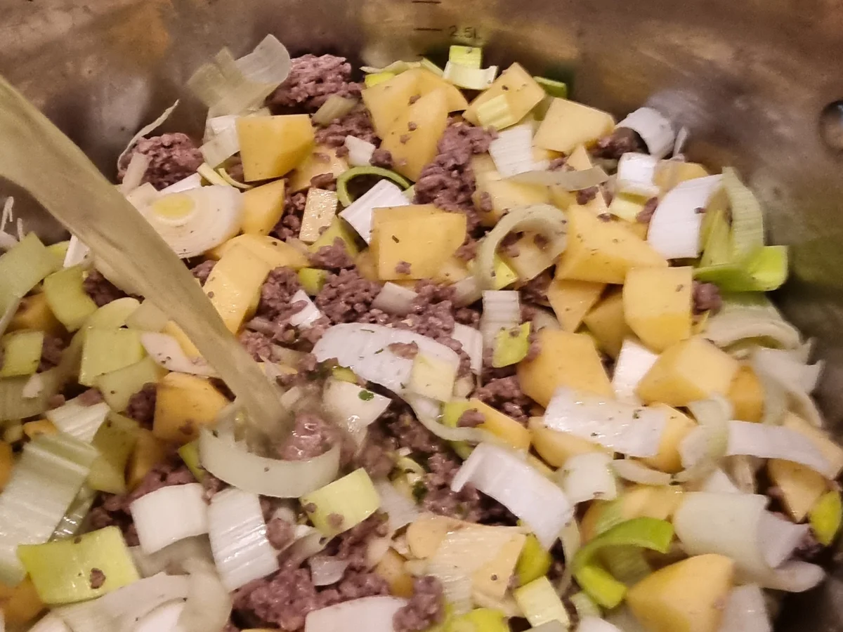 Rezept: Fondue-Suppe Bild Nr. 17230 Fondue-Suppe - Rezept - Bild Nr. 17230