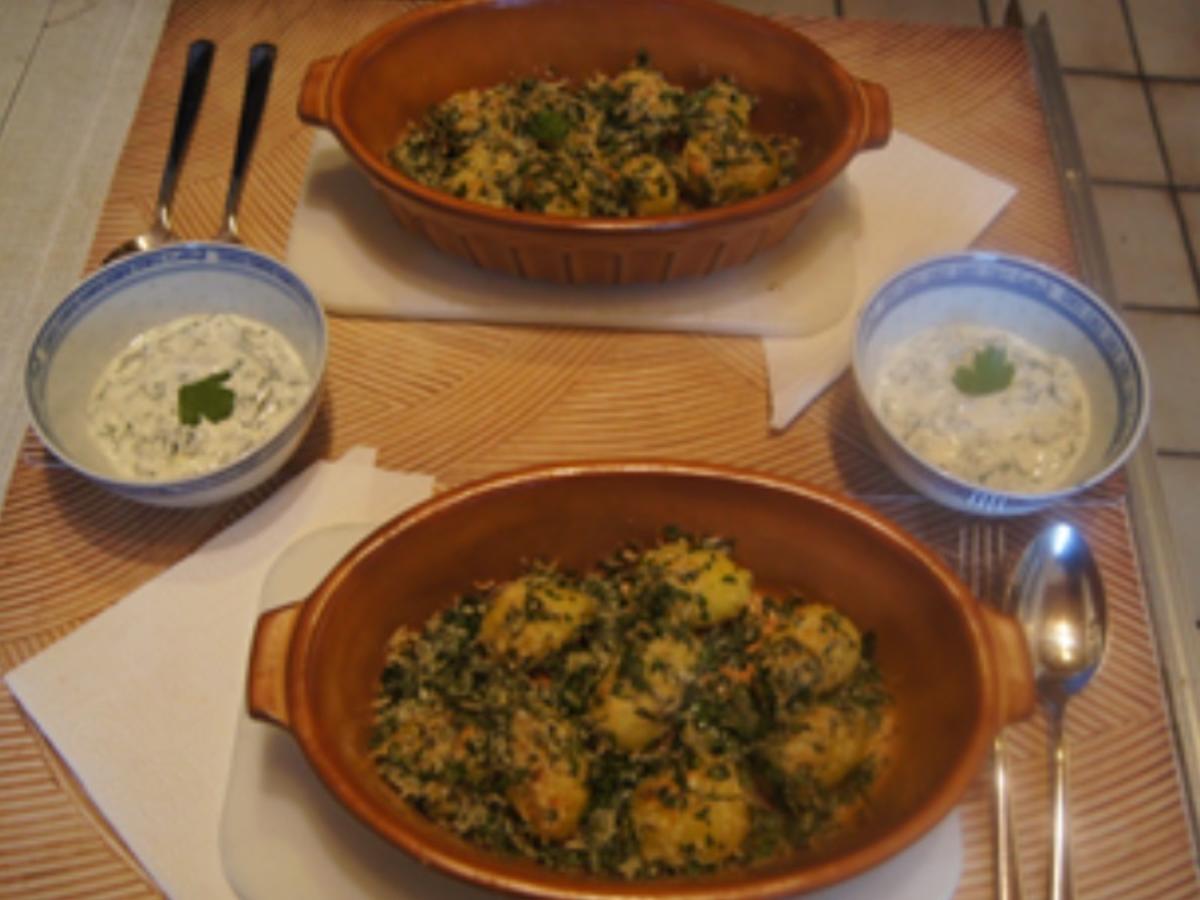 Überbackene Pellkartoffel-Drillinge mit Gre-molata-Gratin und Petersilien-Joghurt - Rezept - Bild Nr. 14