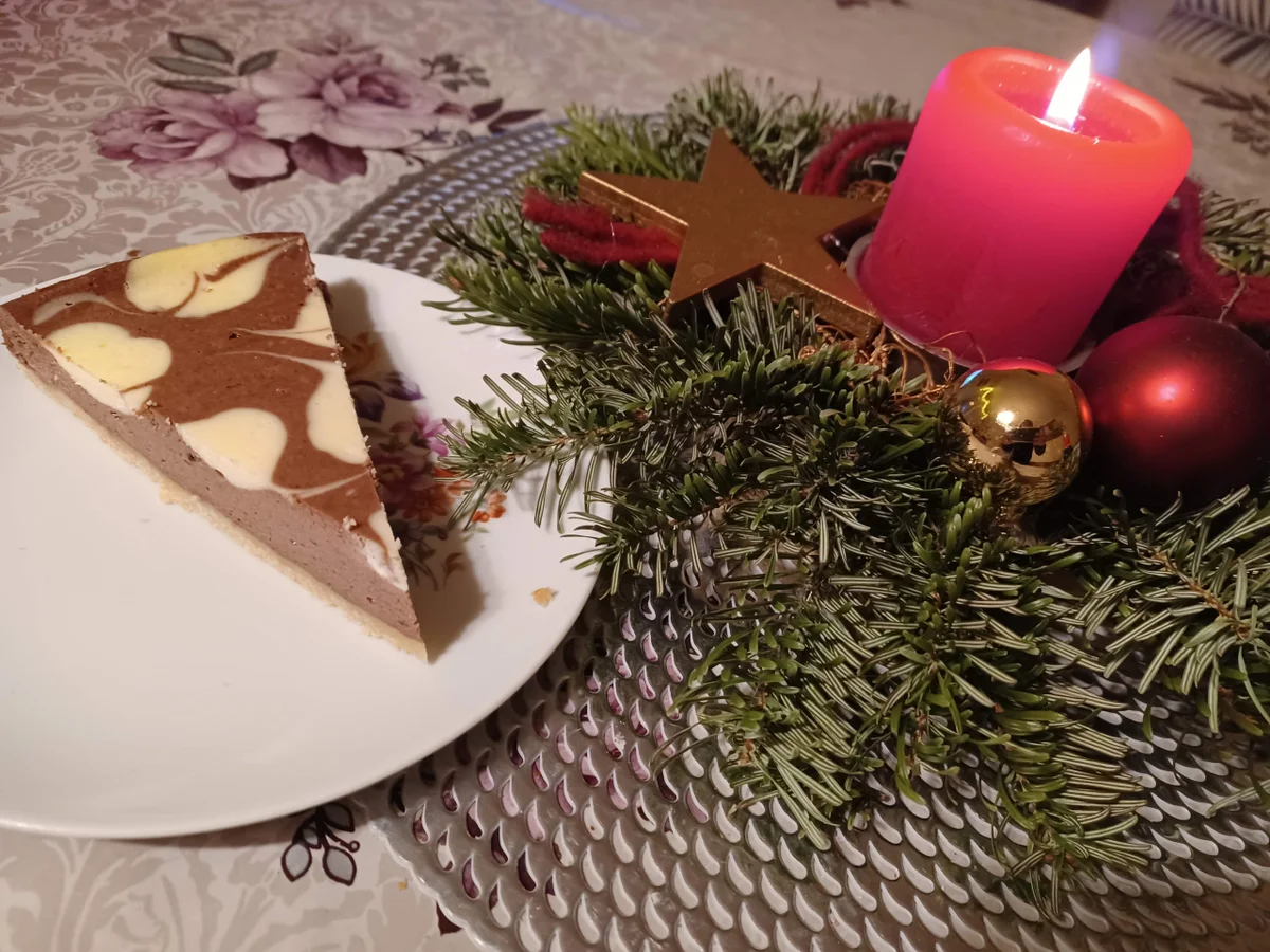 Rezept: Schoko - Quarkkuchen mit Blätter - Deko Bild Nr. 17225 Schoko - Quarkkuchen mit Blätter - Deko - Rezept - Bild Nr. 17225