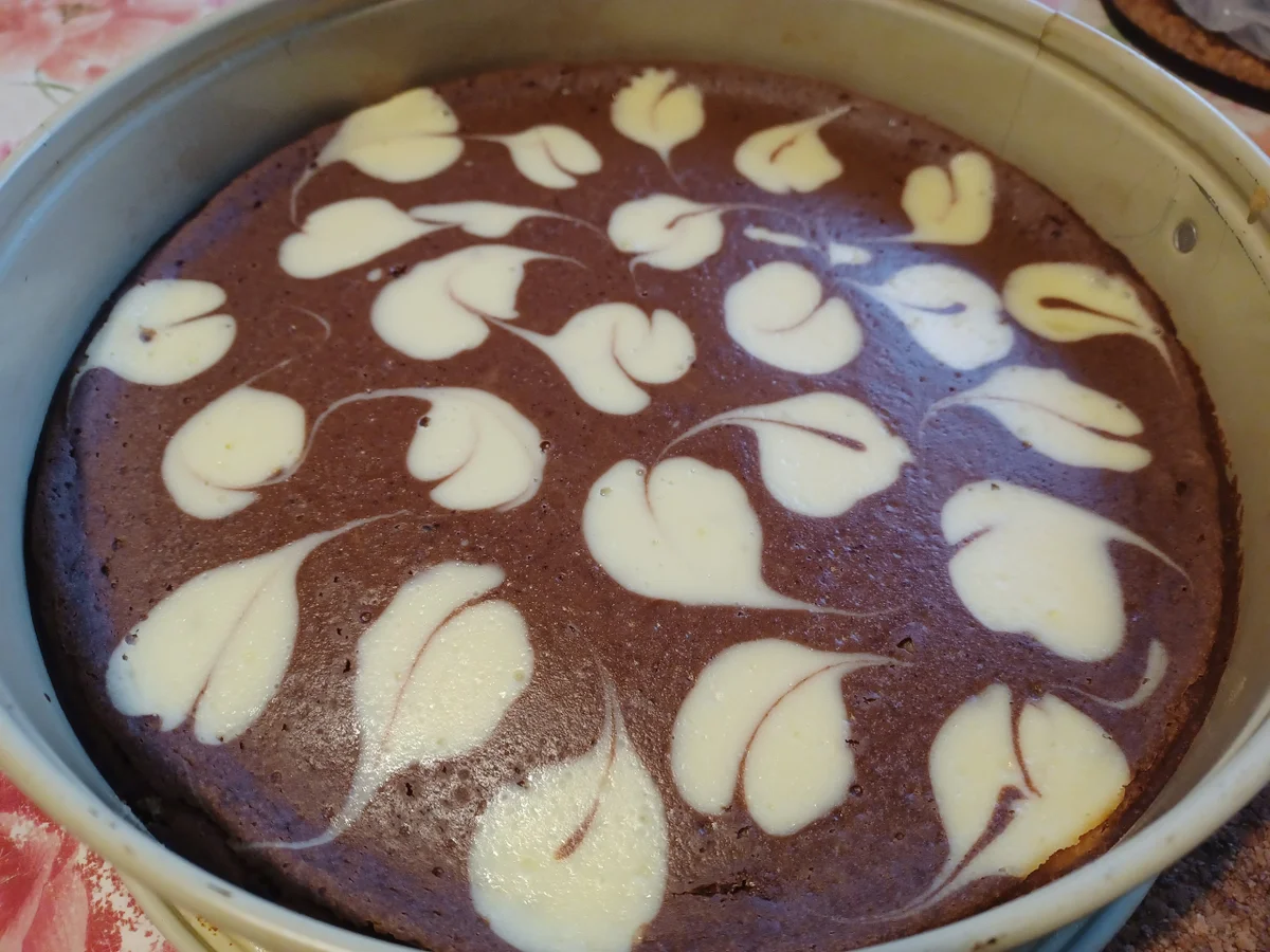 Rezept: Schoko - Quarkkuchen mit Blätter - Deko Bild Nr. 17232 Schoko - Quarkkuchen mit Blätter - Deko - Rezept - Bild Nr. 17232