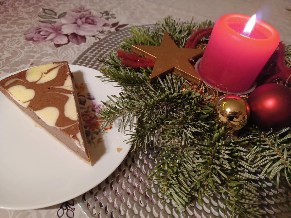 Schoko - Quarkkuchen mit Blätter - Deko - Rezept - Bild Nr. 17233