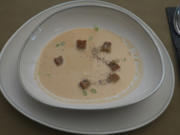 Fränkische Weinsuppe mit Croûtons - Rezept - Bild Nr. 17226