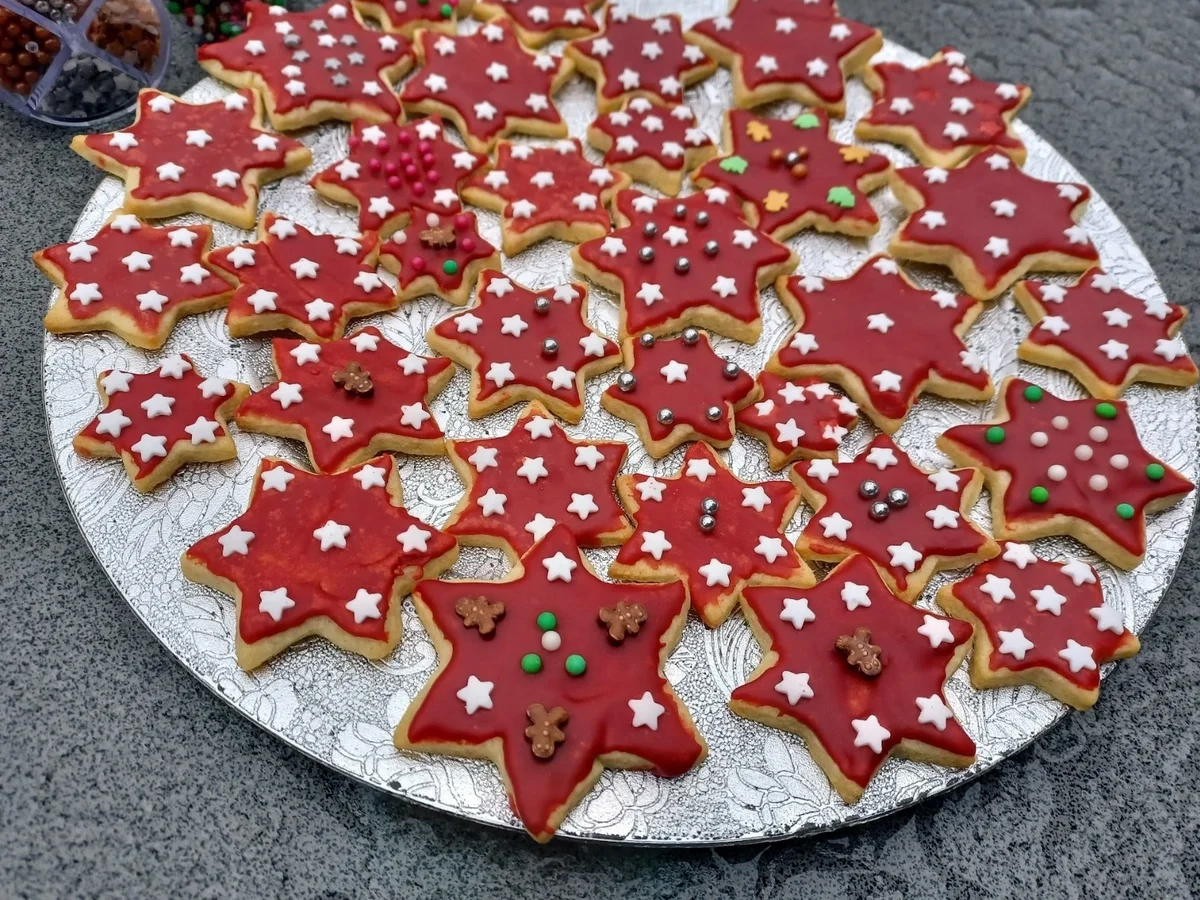 Rezept: Butterplätzchen Bild Nr. 17231 Butterplätzchen - Rezept - Bild Nr. 17231