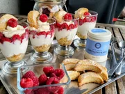 BiNe` S VANILLEKIPFERL HIMBEER DESSERT - Rezept - Bild Nr. 17226