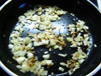 Rezept: Abgeschmelzte Knödel mit Hackfüllung Bild Nr. 5 Abgeschmelzte Knödel mit Hackfüllung - Rezept - Bild Nr. 5