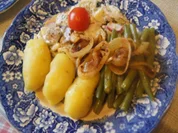 Matjesfiletsalat mit Buschbohnen, Röstzwiebeln und Pellkartoffeln - Rezept - Bild Nr. 2