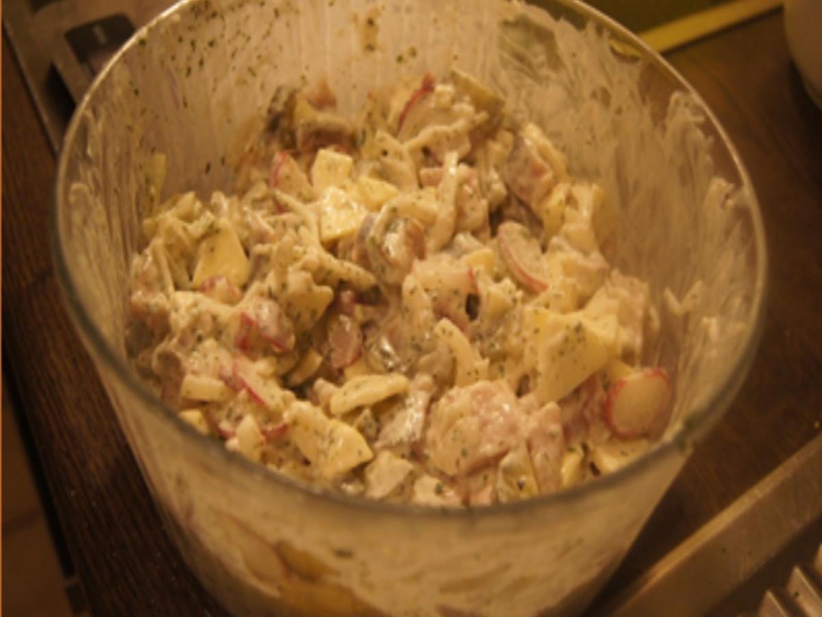 Matjesfiletsalat mit Buschbohnen, Röstzwiebeln und Pellkartoffeln - Rezept - Bild Nr. 12