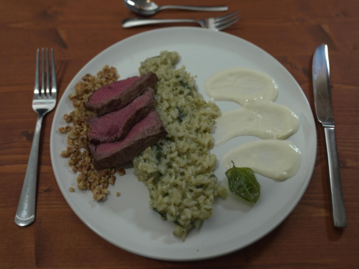 Rinderfilet mit Risotto und Parmesanschaum - Rezept - Bild Nr. 17258