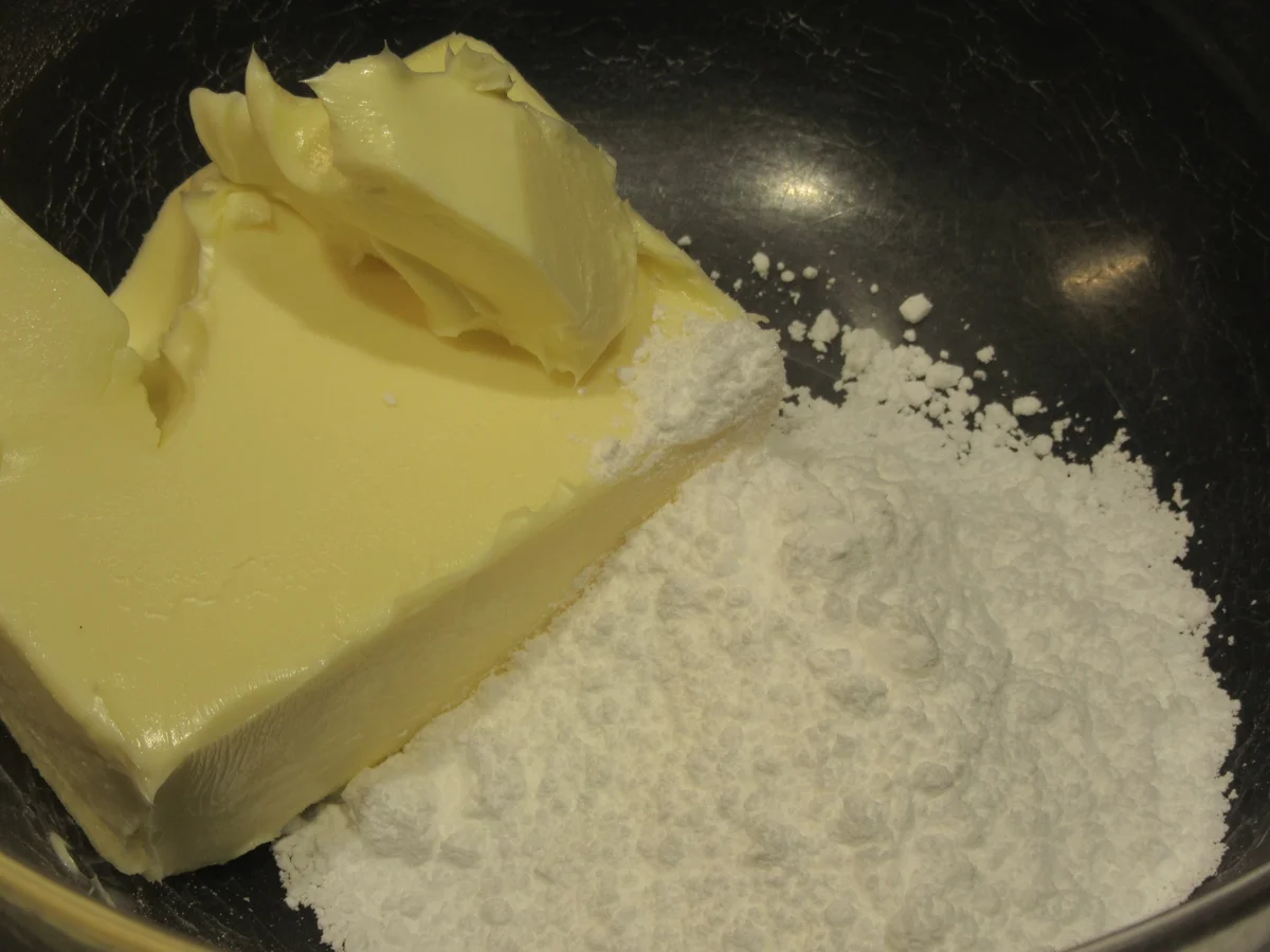 Rezept: Backen: Orangen-Buttercreme-Torte Bild Nr. 17263 Backen: Orangen-Buttercreme-Torte - Rezept - Bild Nr. 17263