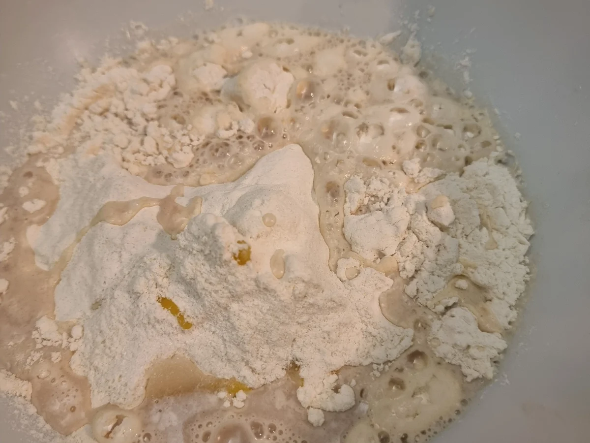 Pizza mit Trüffel -Salami - Rezept - Bild Nr. 17263