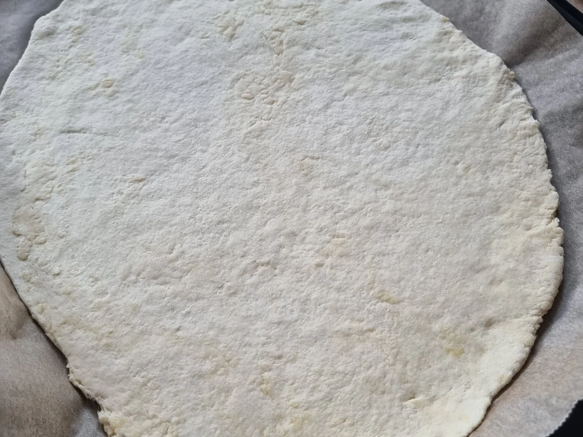 Pizza mit Trüffel -Salami - Rezept - Bild Nr. 17266