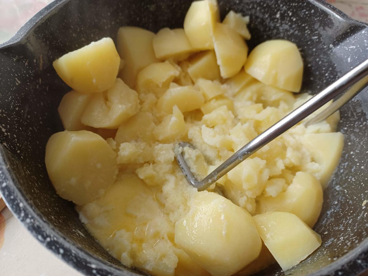 Hähnchengeschnetzeltes mit buntem Kartoffelstampf - Rezept - Bild Nr. 8