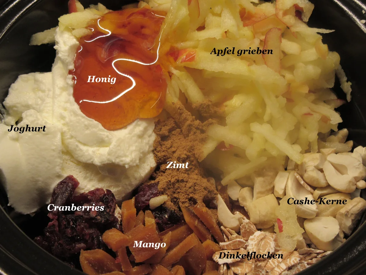 Rezept: Vollkost: Bircher Müsli - meine Interpretation Bild Nr. 17262 Vollkost: Bircher Müsli - meine Interpretation - Rezept - Bild Nr. 17262