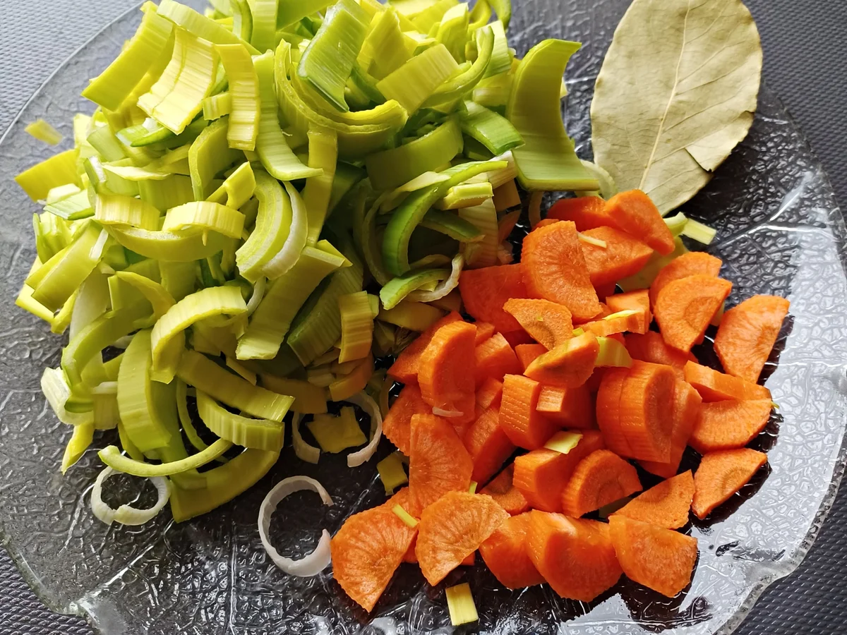 Wirsingsuppe mit Rindfleisch - Rezept - Bild Nr. 17265