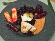 Hähnchen mit schwarzem Reis auf Estragon-Weißwein-Spiegel - Rezept - Bild Nr. 17262