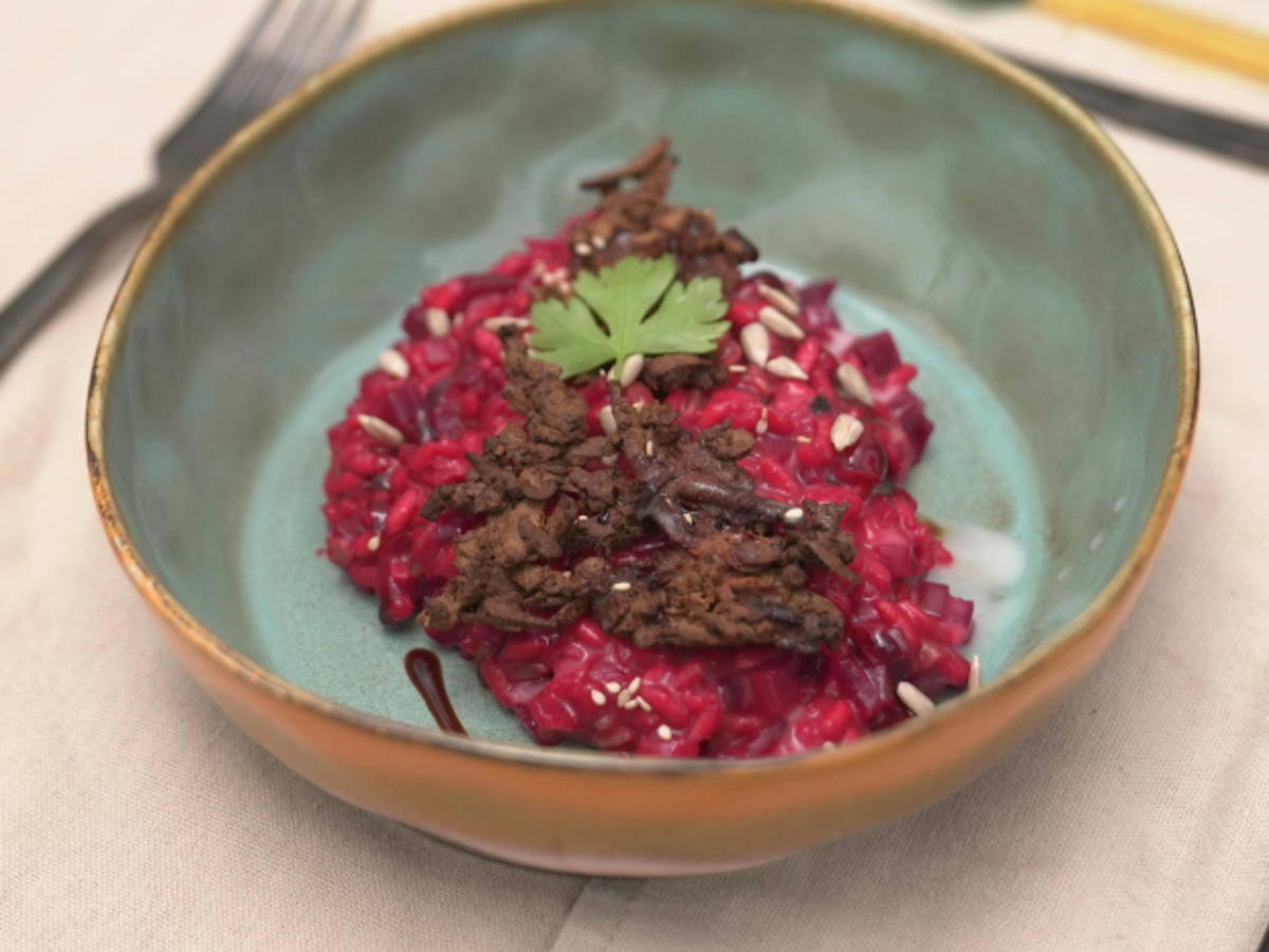 Rote Bete-Risotto mit Crispie - Rezept mit Bild - kochbar.de
