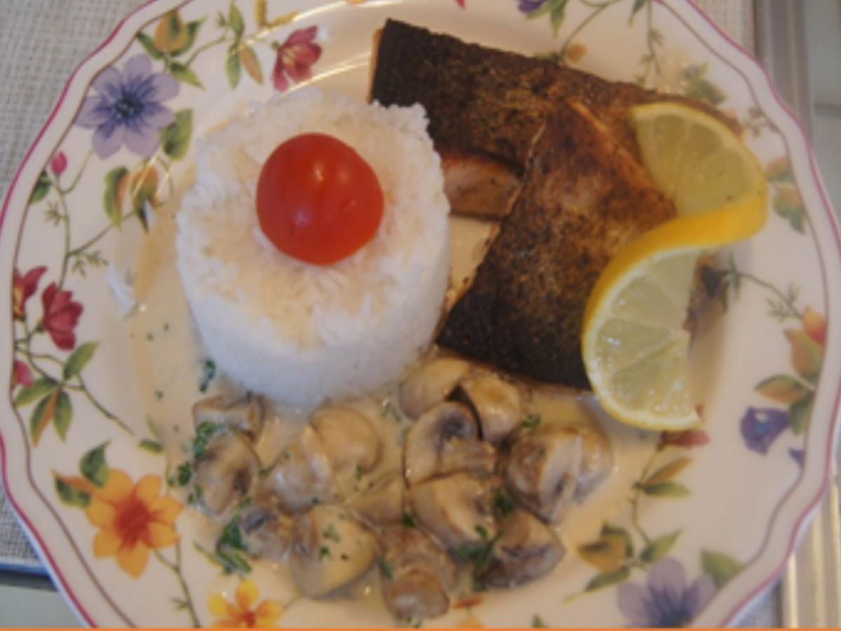 Lachsfilet mit Rahmchampignons und Basmatireis - Rezept - Bild Nr. 17262