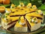 Rezept: Kumquats-Joghurt-Torte mit Marzipan Kumquats-Joghurt-Torte mit Marzipan - Rezept